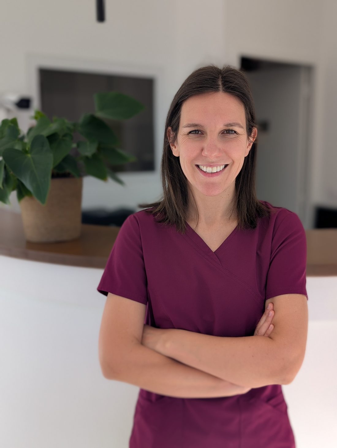 Dr Stéphanie Meriot - Chirurgien-dentiste spécialiste parodontie implantologie Marseille